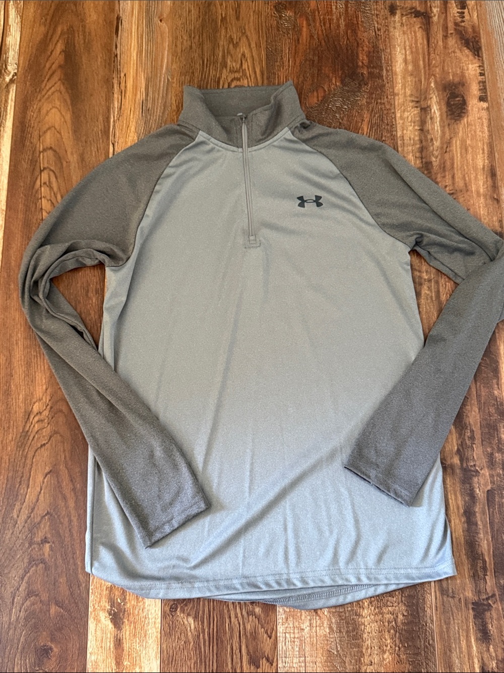 Under Armour Two-Tone Gray 1/4 Zip Performance Jacket